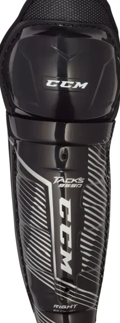 Ccm Shin Guards Tacks 9550 Yth.