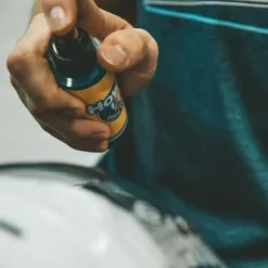 Howies Visor Spray